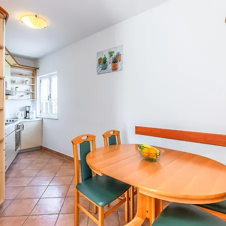 Appartement 2 X Floor Modern Family Stanici
